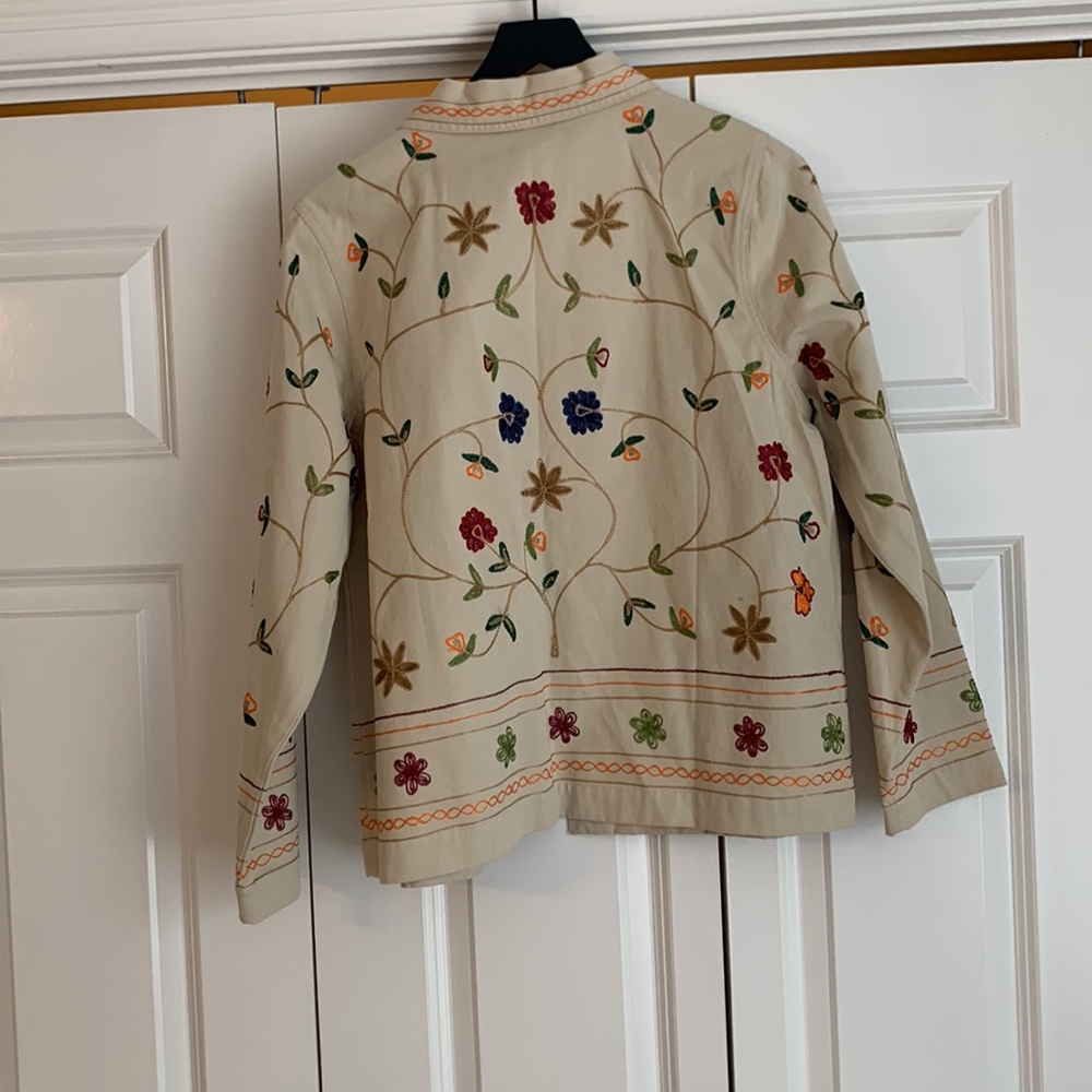 Jacket - Picture 3 of 5